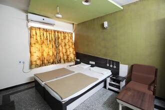 Hotel Mansarovar, Ahmedabad 2